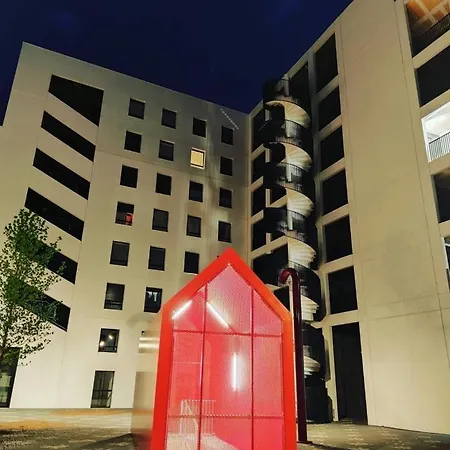 Alojamento de Acomodação e Pequeno-almoço D'hôtes Sur île De Nantes