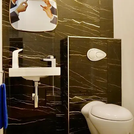 D'hotes Sur Ile De 4* Nantes